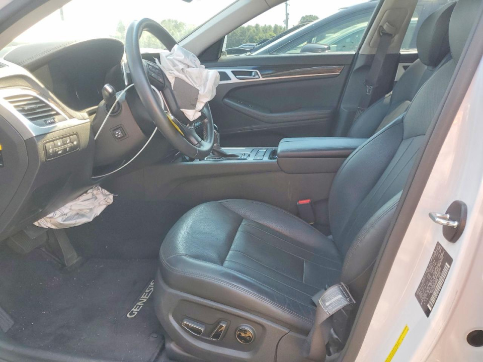 Hyundai GENESIS 2015 — Copart