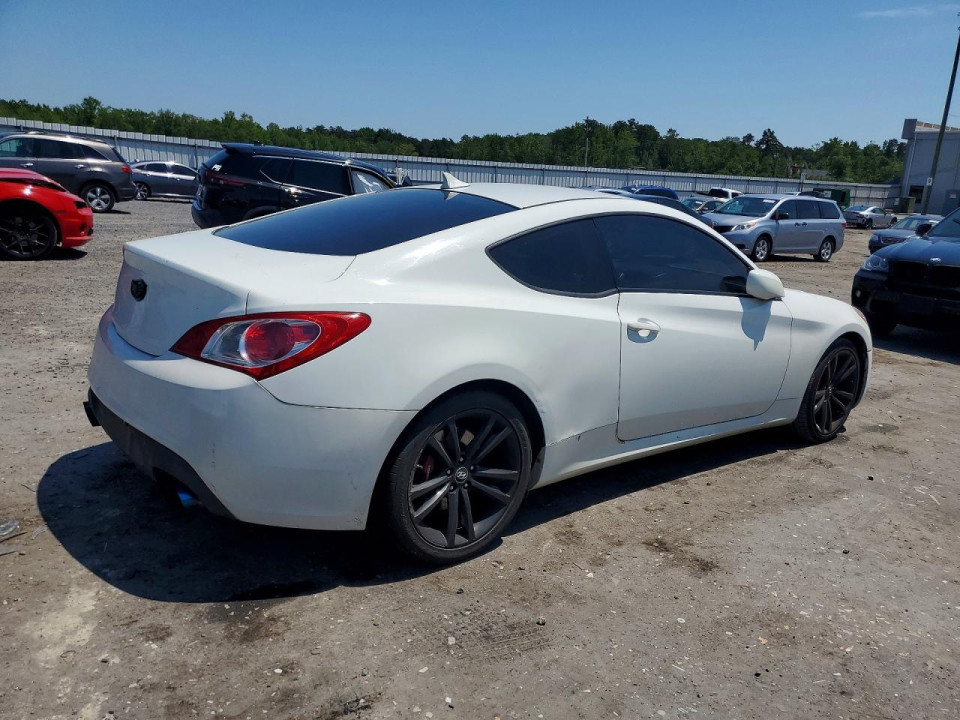 Hyundai GENESIS 2011 — Copart