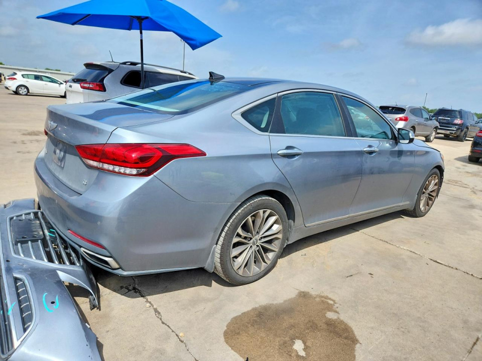 Hyundai GENESIS 2015 — Copart