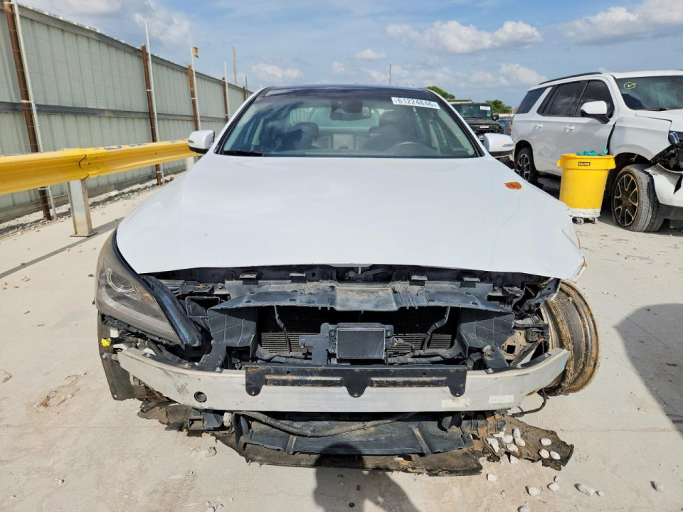 Hyundai GENESIS 2015 — Copart
