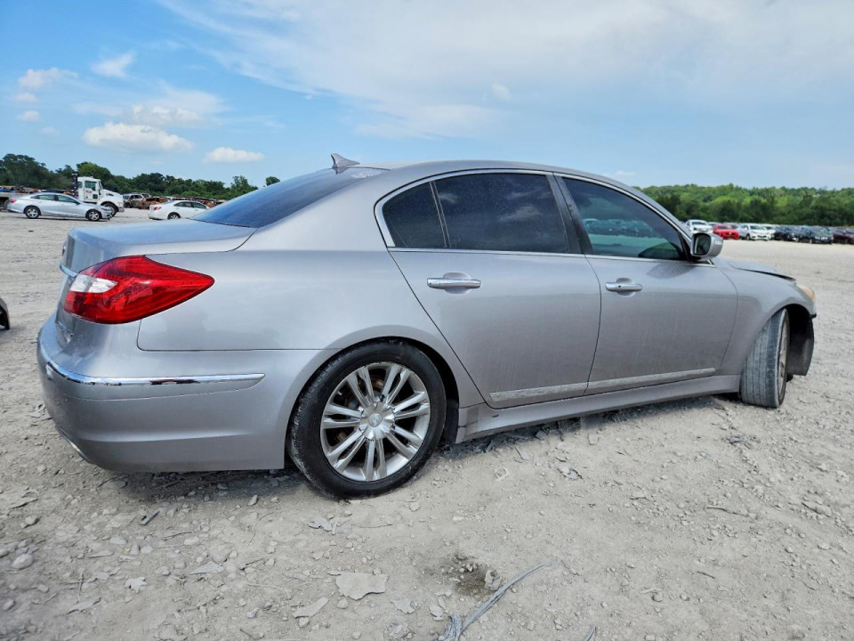 Hyundai GENESIS 2012 — Copart