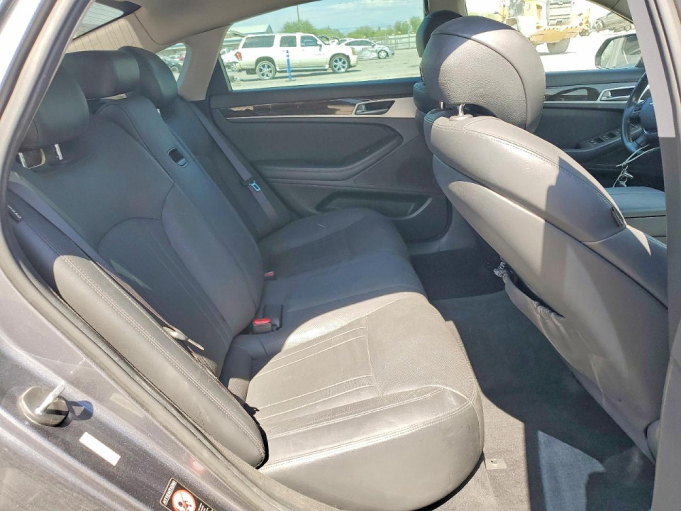 Hyundai GENESIS 2015 — Copart