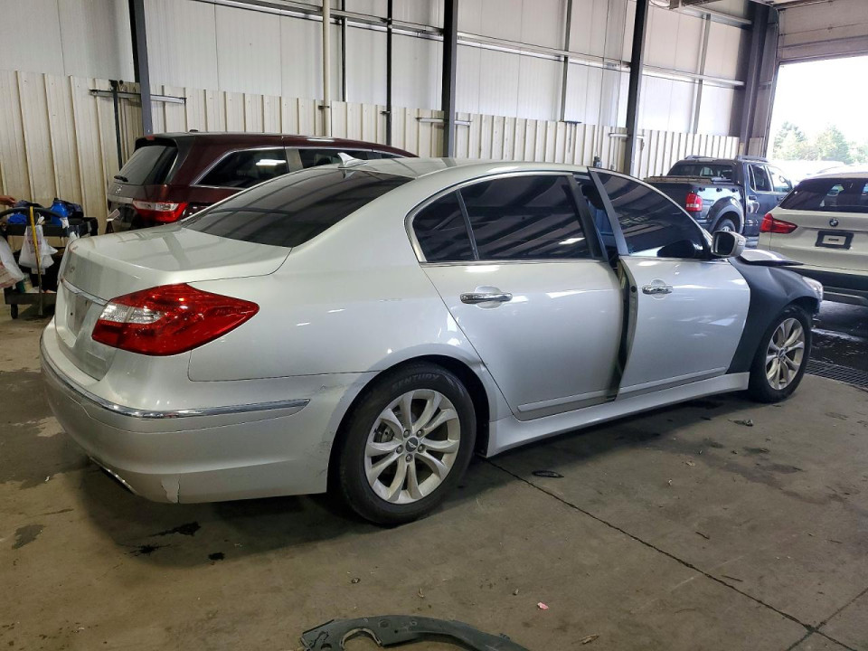 Hyundai GENESIS 2012 — Copart