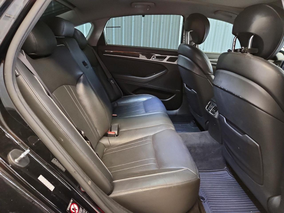 Hyundai GENESIS 2016 — Copart