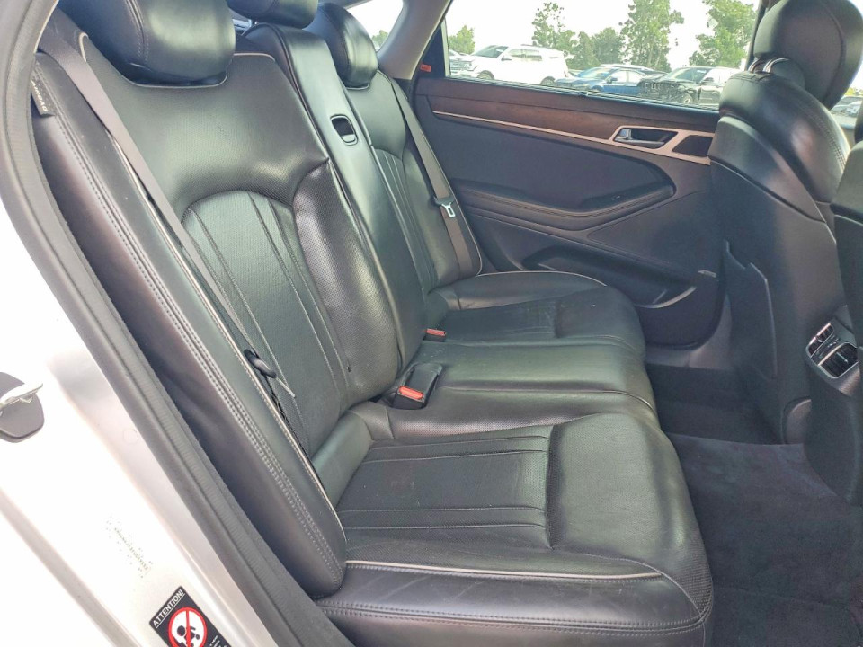 Hyundai GENESIS 2015 — Copart