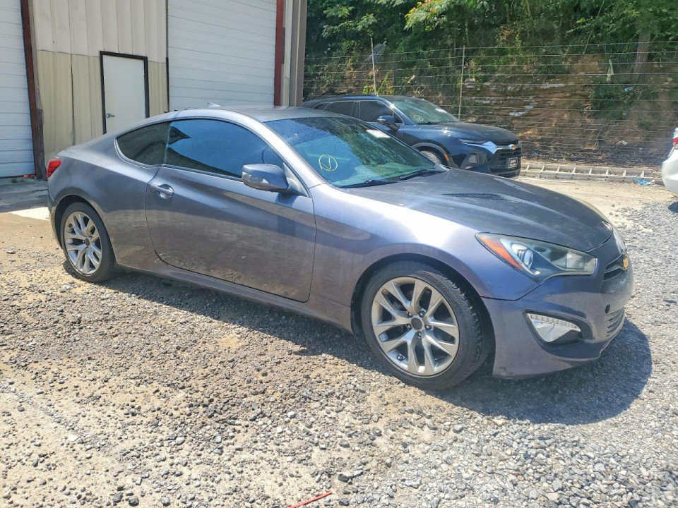 Hyundai GENESIS 2016 — Copart