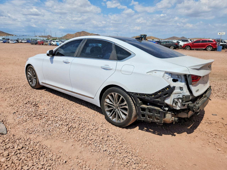 Hyundai GENESIS 2015 — Copart