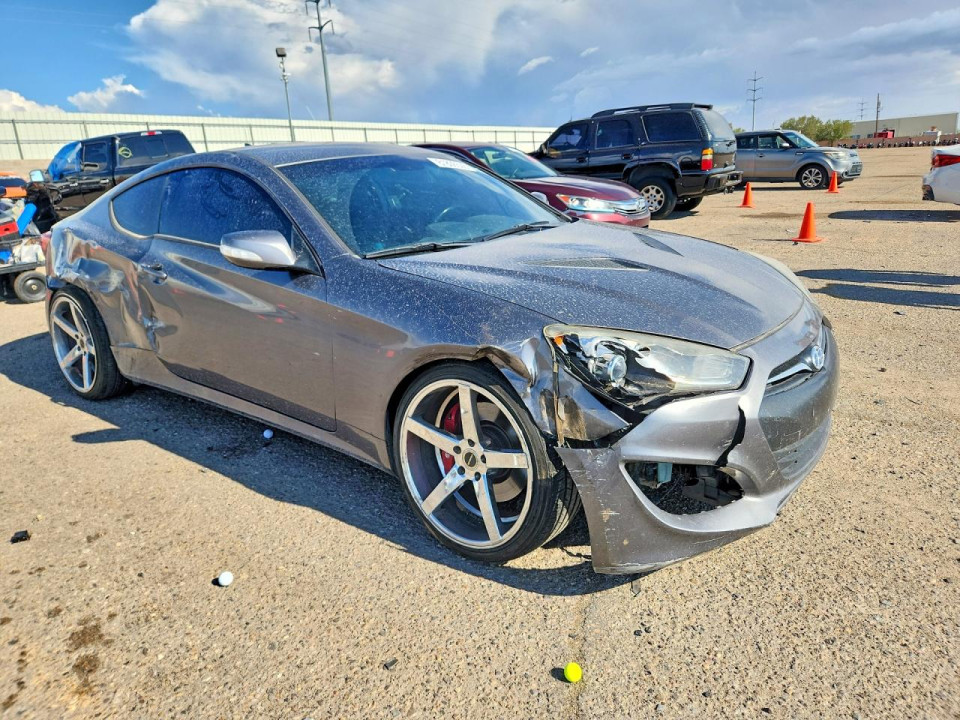 Hyundai GENESIS 2015 — Copart