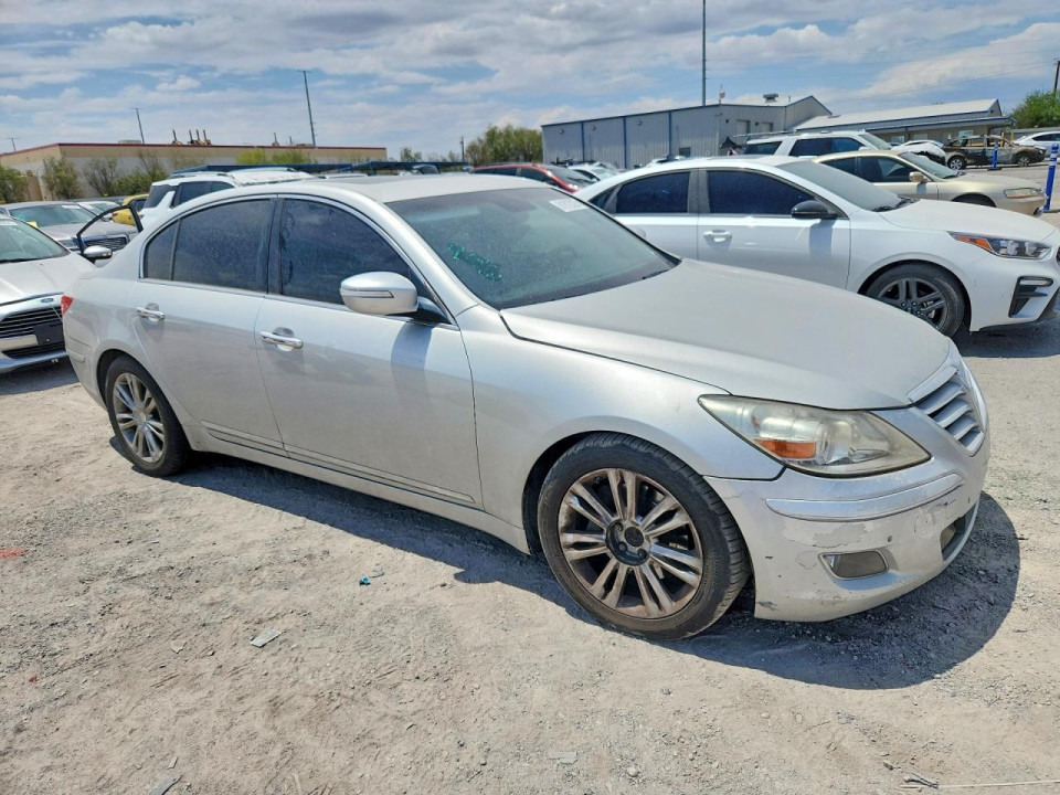Hyundai GENESIS 2011 — Copart