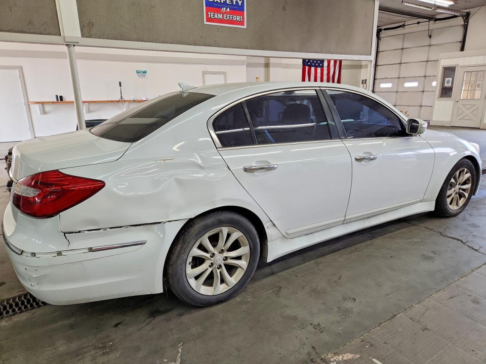 Hyundai GENESIS 2013 — Copart