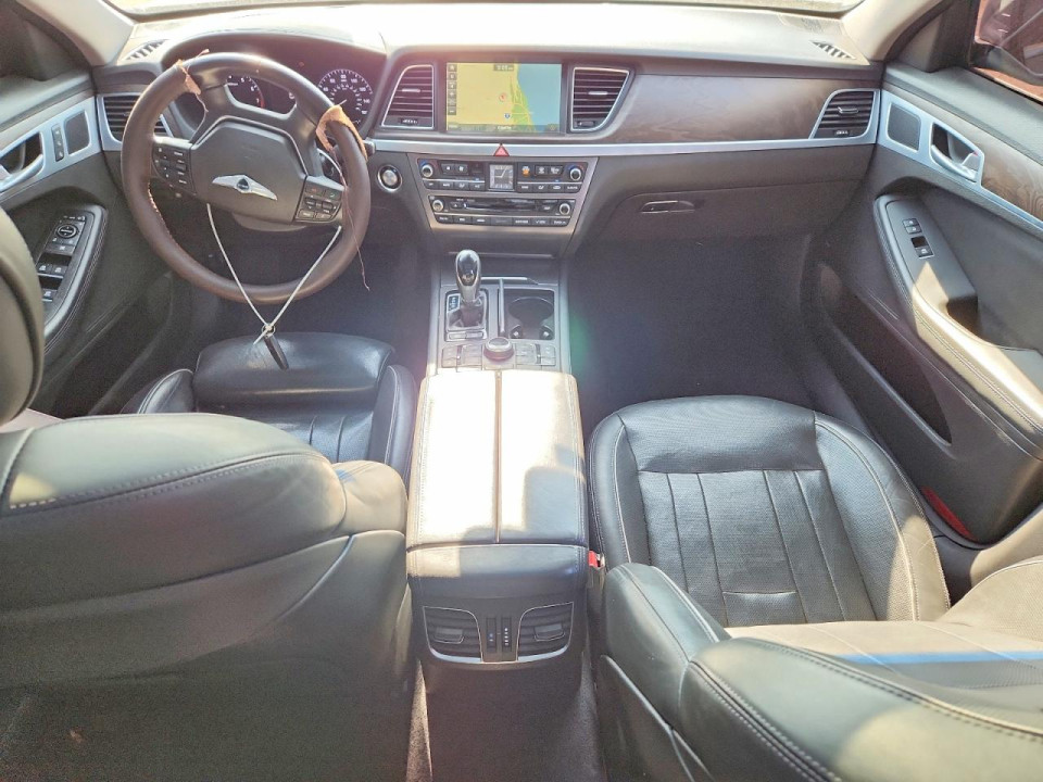 Hyundai GENESIS 2015 — Copart