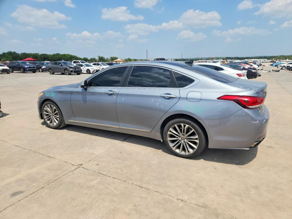 Hyundai GENESIS 2015 — Copart