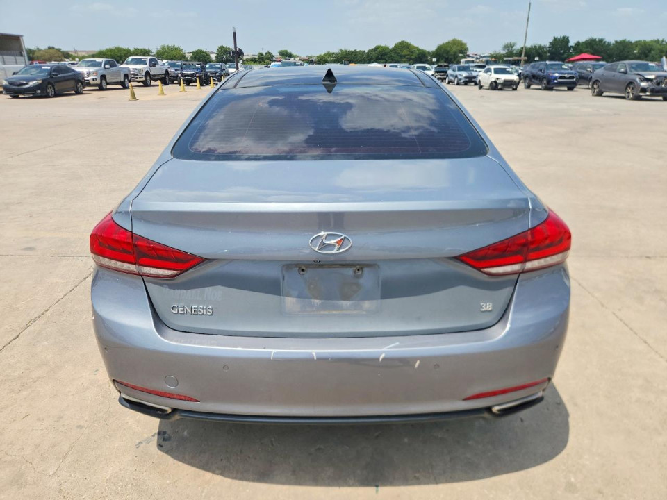 Hyundai GENESIS 2015 — Copart