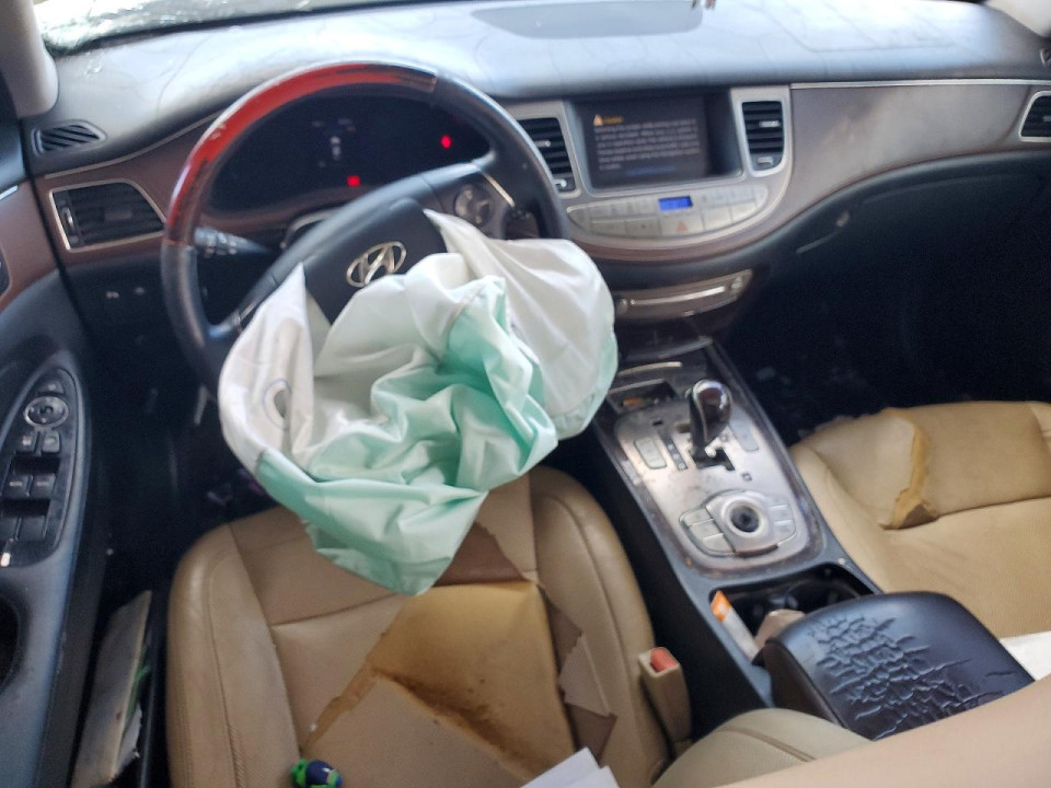 Hyundai GENESIS 2012 — Copart