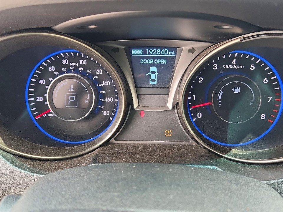 Hyundai GENESIS 2015 — Copart