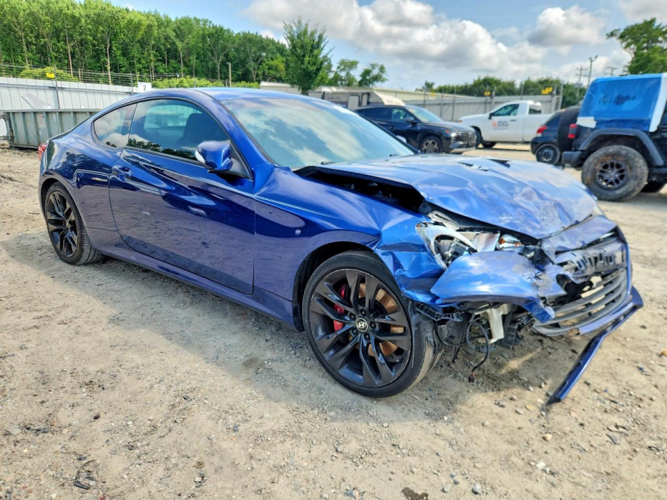 Hyundai GENESIS 2015 — Copart