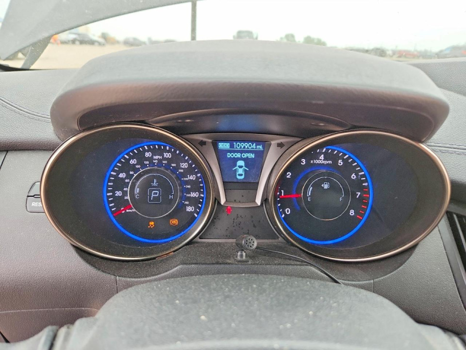 Hyundai GENESIS 2015 — Copart