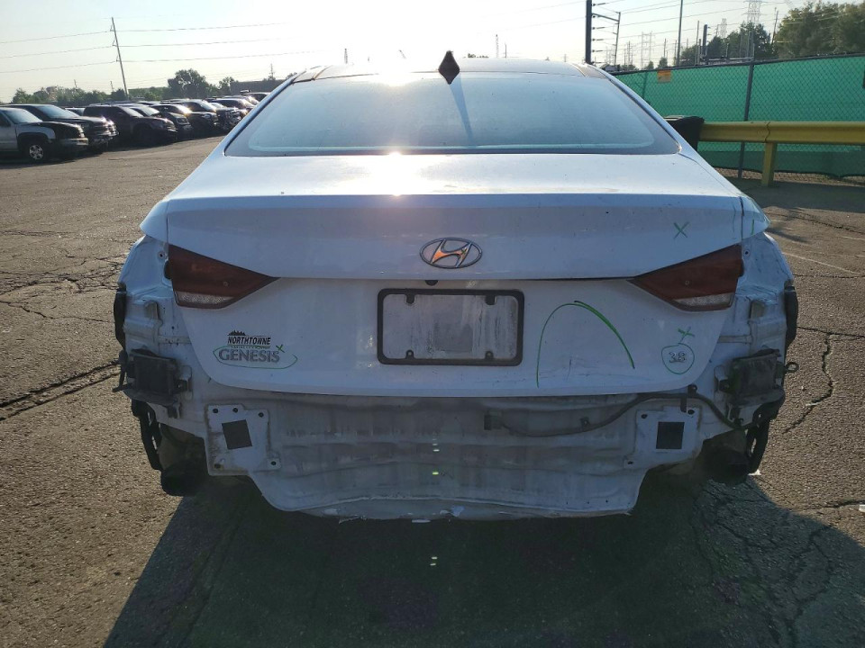 Hyundai GENESIS 2015 — Copart