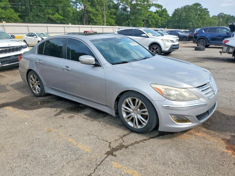 Hyundai GENESIS 2013 — Copart