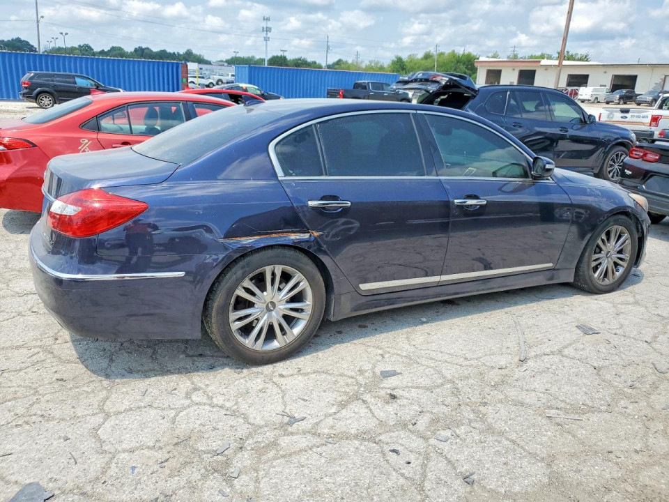Hyundai GENESIS 2012 — Copart