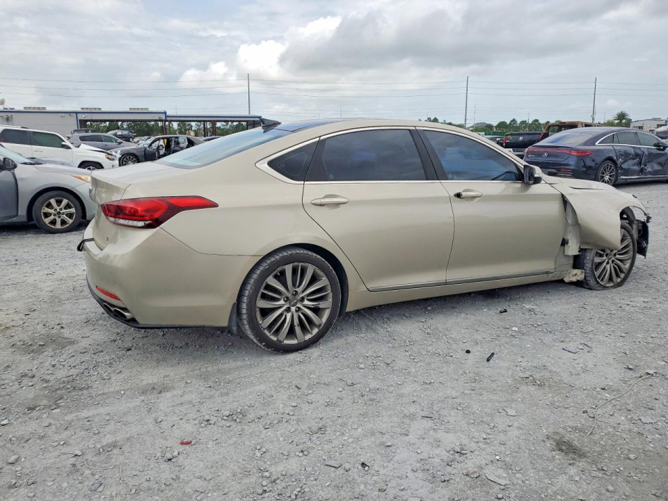 Hyundai GENESIS 2015 — Copart