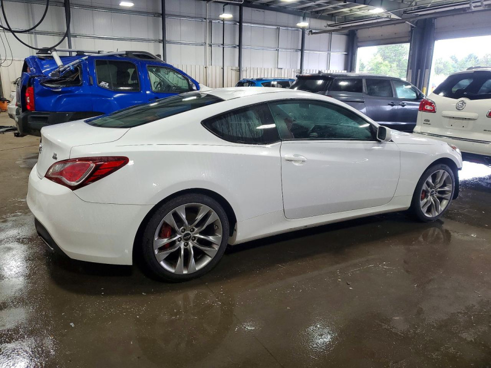 Hyundai GENESIS 2013 — Copart