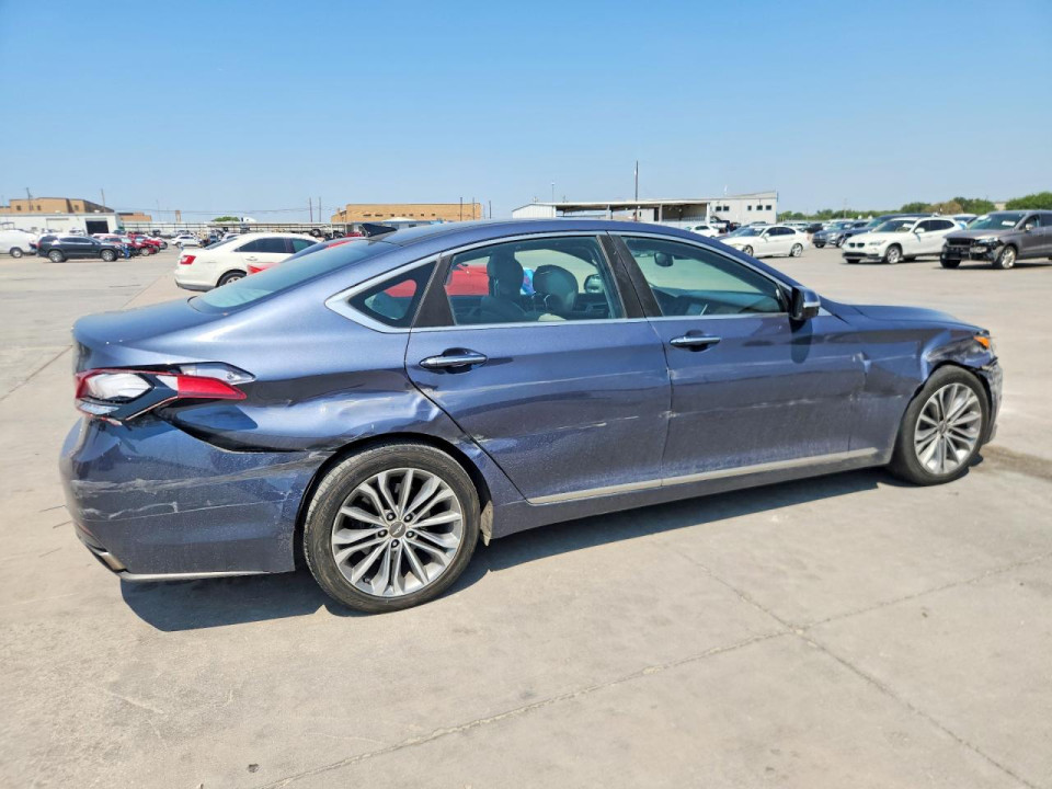 Hyundai GENESIS 2015 — Copart