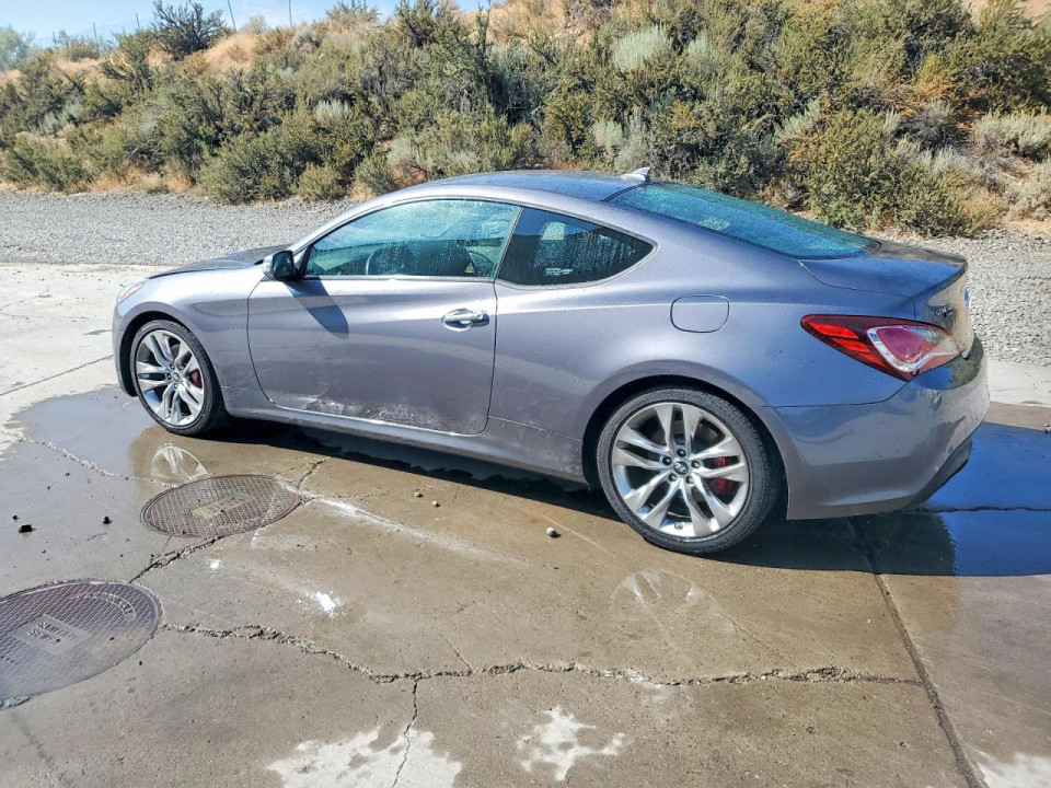 Hyundai GENESIS 2015 — Copart