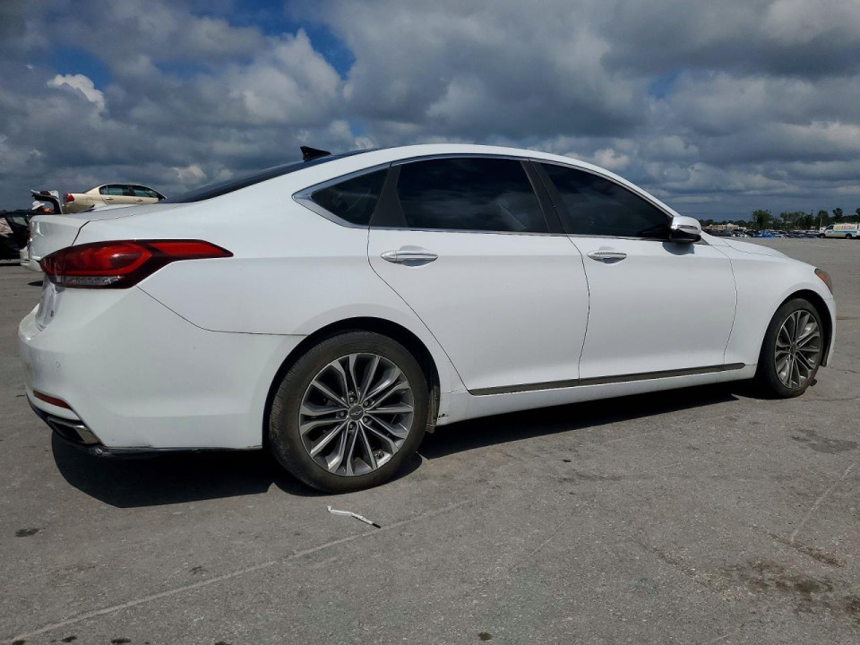 Hyundai GENESIS 2015 — Copart