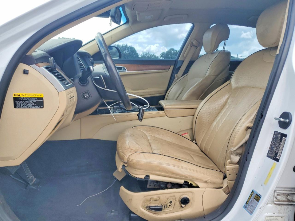 Hyundai GENESIS 2015 — Copart