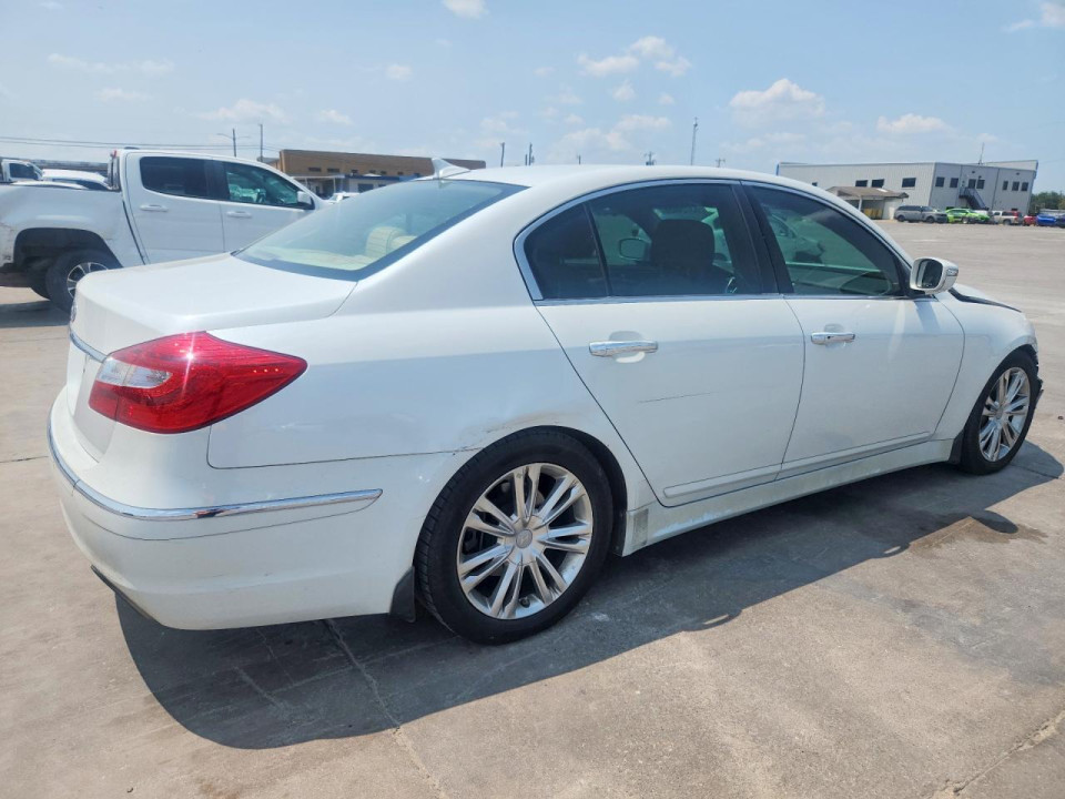 Hyundai GENESIS 2013 — Copart