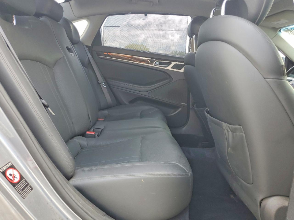 Hyundai GENESIS 2015 — Copart