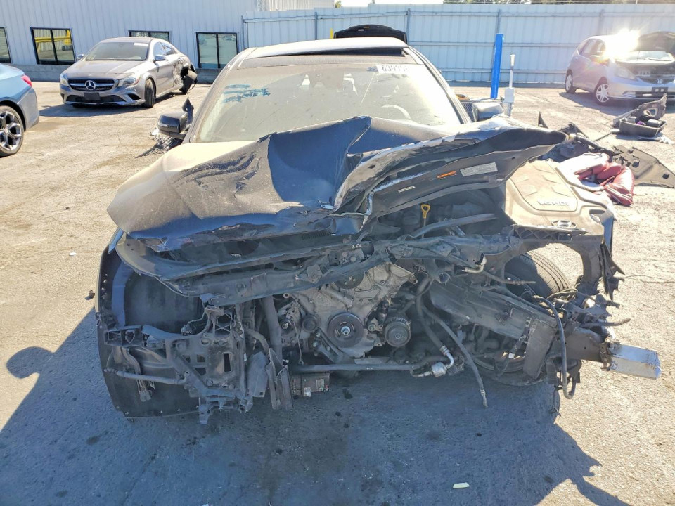 Hyundai GENESIS 2015 — Copart