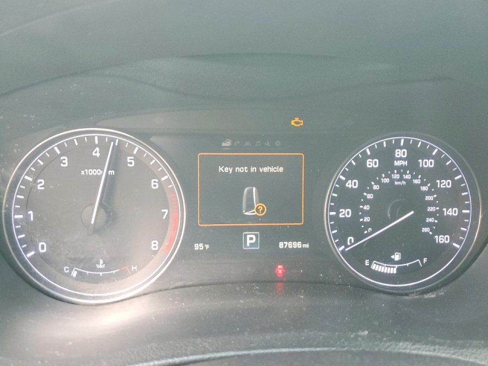 Hyundai GENESIS 2015 — Copart