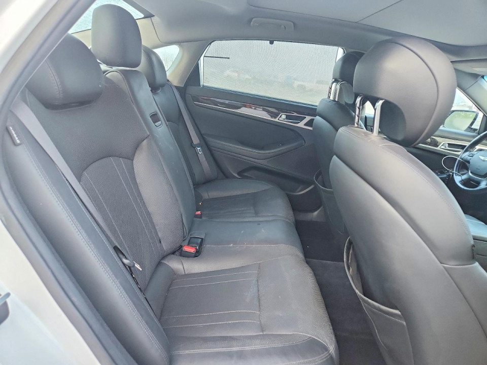 Hyundai GENESIS 2015 — Copart