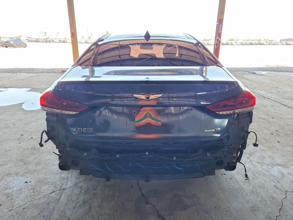 Hyundai GENESIS 2015 — Copart