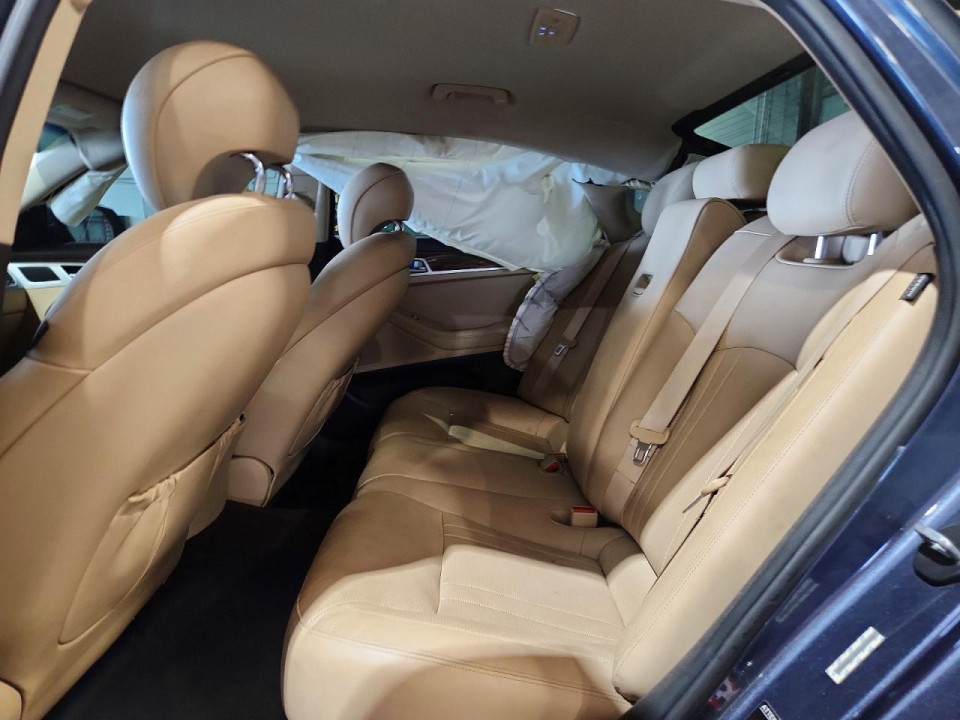 Hyundai GENESIS 2015 — Copart