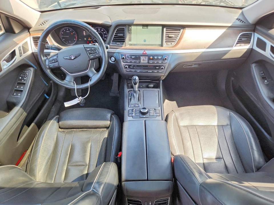 Hyundai GENESIS 2015 — Copart