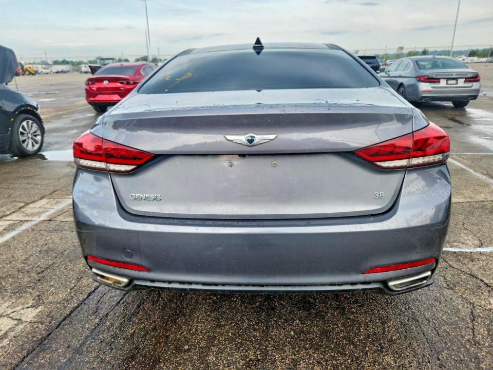 Hyundai GENESIS 2016 — Copart