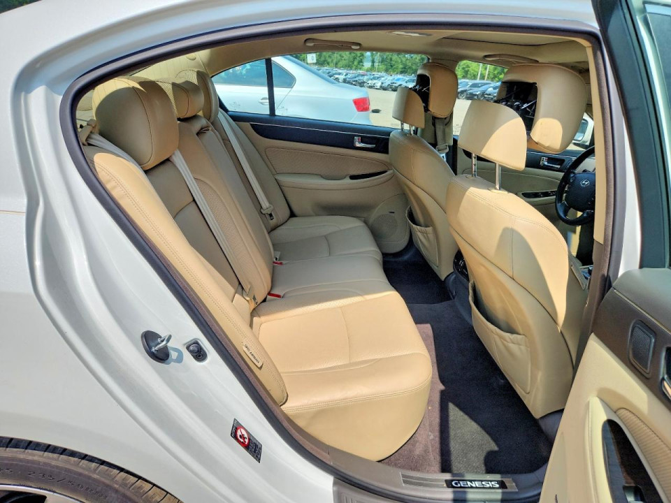 Hyundai GENESIS 2010 — Copart
