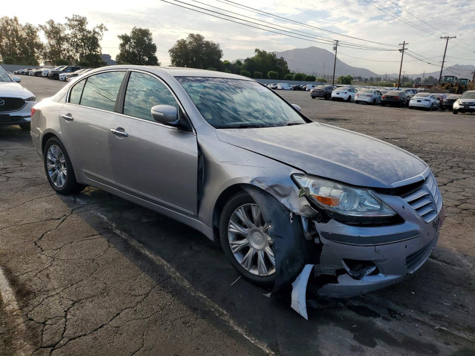 Hyundai GENESIS 2011 — Copart