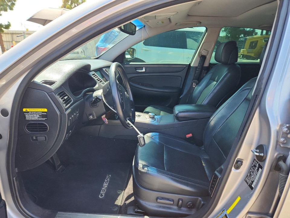 Hyundai GENESIS 2011 — Copart