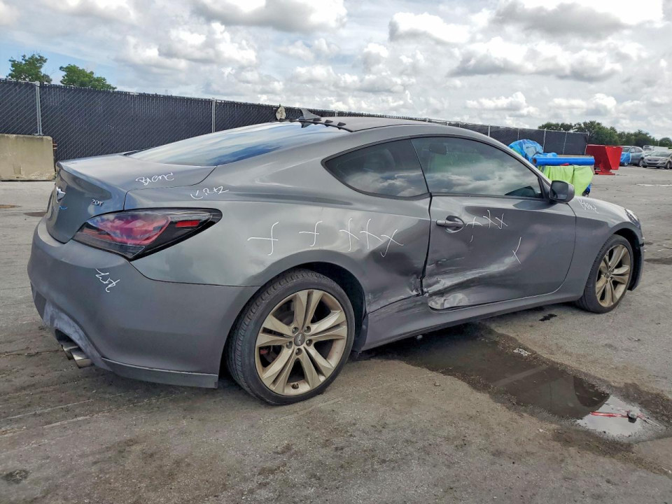 Hyundai GENESIS 2011 — Copart