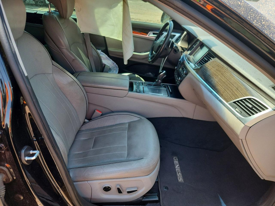 Hyundai GENESIS 2015 — Copart