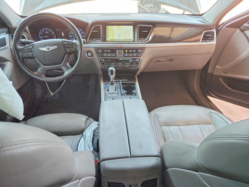 Hyundai GENESIS 2015 — Copart