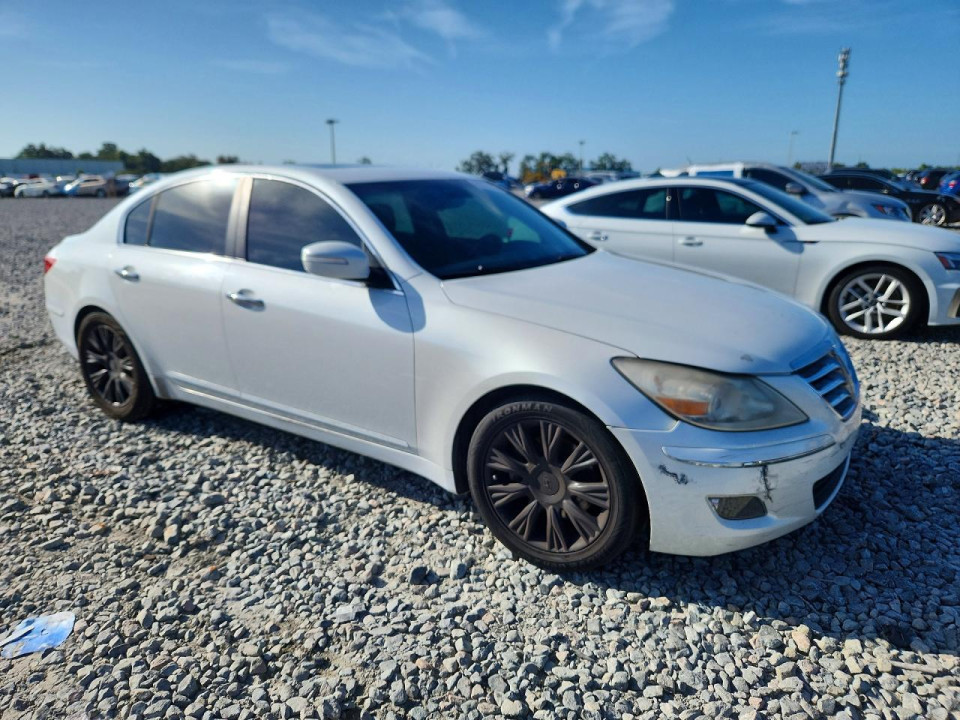 Hyundai GENESIS 2011 — Copart