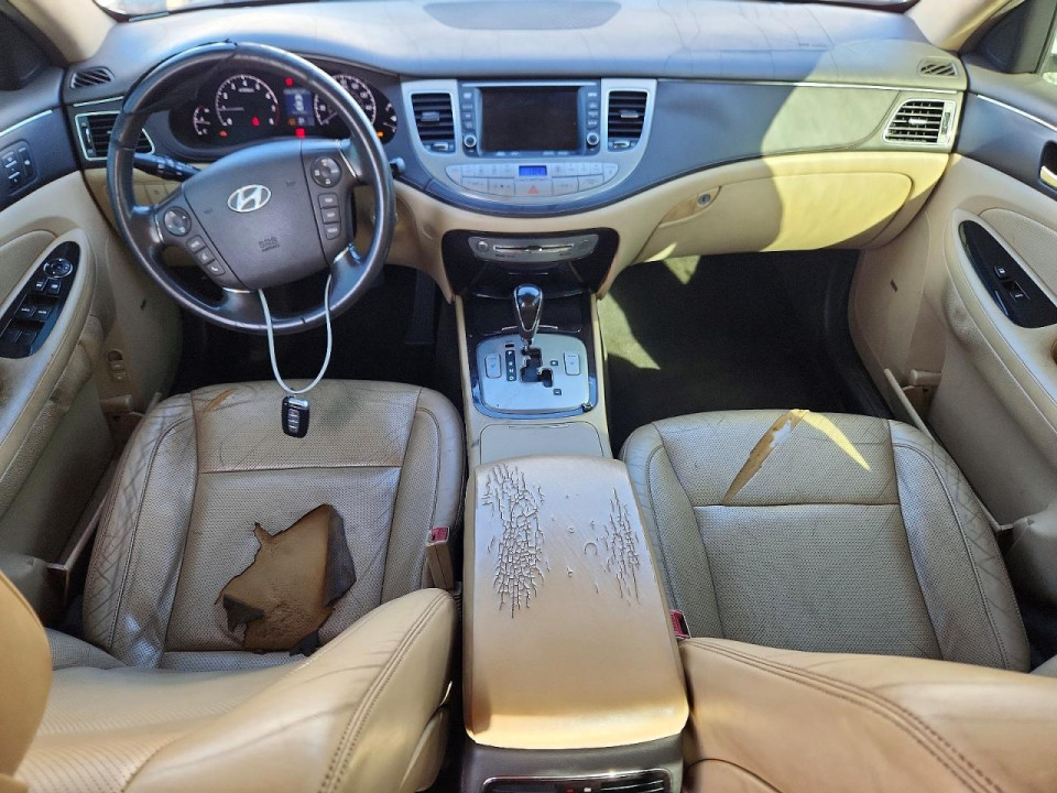 Hyundai GENESIS 2011 — Copart