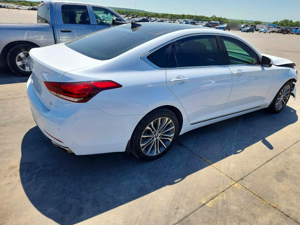 Hyundai GENESIS 2015 — Copart