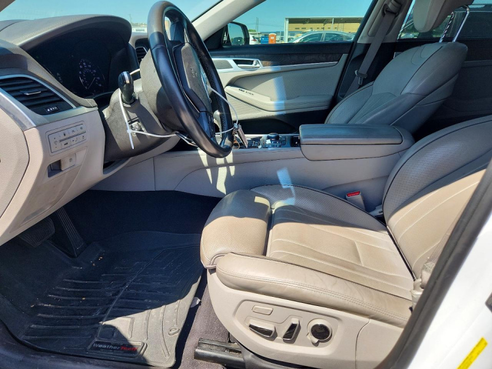 Hyundai GENESIS 2015 — Copart