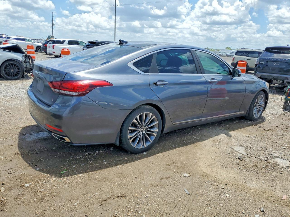 Hyundai GENESIS 2016 — Copart